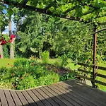 Gemuetliches Mit Grossem Garten, Ideal Fuer Naturliebhaber Tatil Evi *