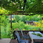 Tatil Evi Gemuetliches Mit Grossem Garten, Ideal Fuer Naturliebhaber *
